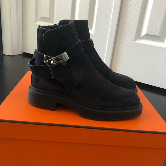 RARE Authentic Hermès Veo Suede Shearing Ankle Black Boots sz 36 - Picture 5 of 9